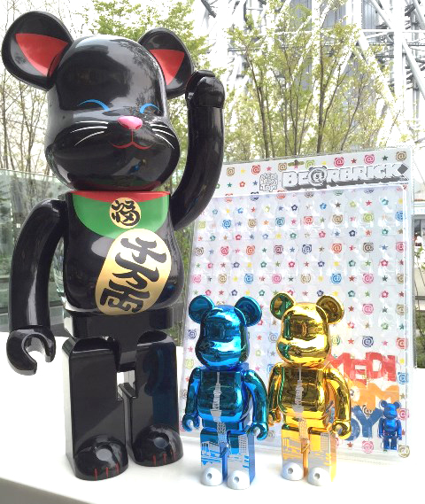 招き猫 黒 1000%、BE@RBRICK 東京スカイツリータウン400% GOLD/LIGHT BLUE、DISPLAY BLISTER BOARD MULTI COLOR Ver.w/PEARL BLUE BE@RBRICK